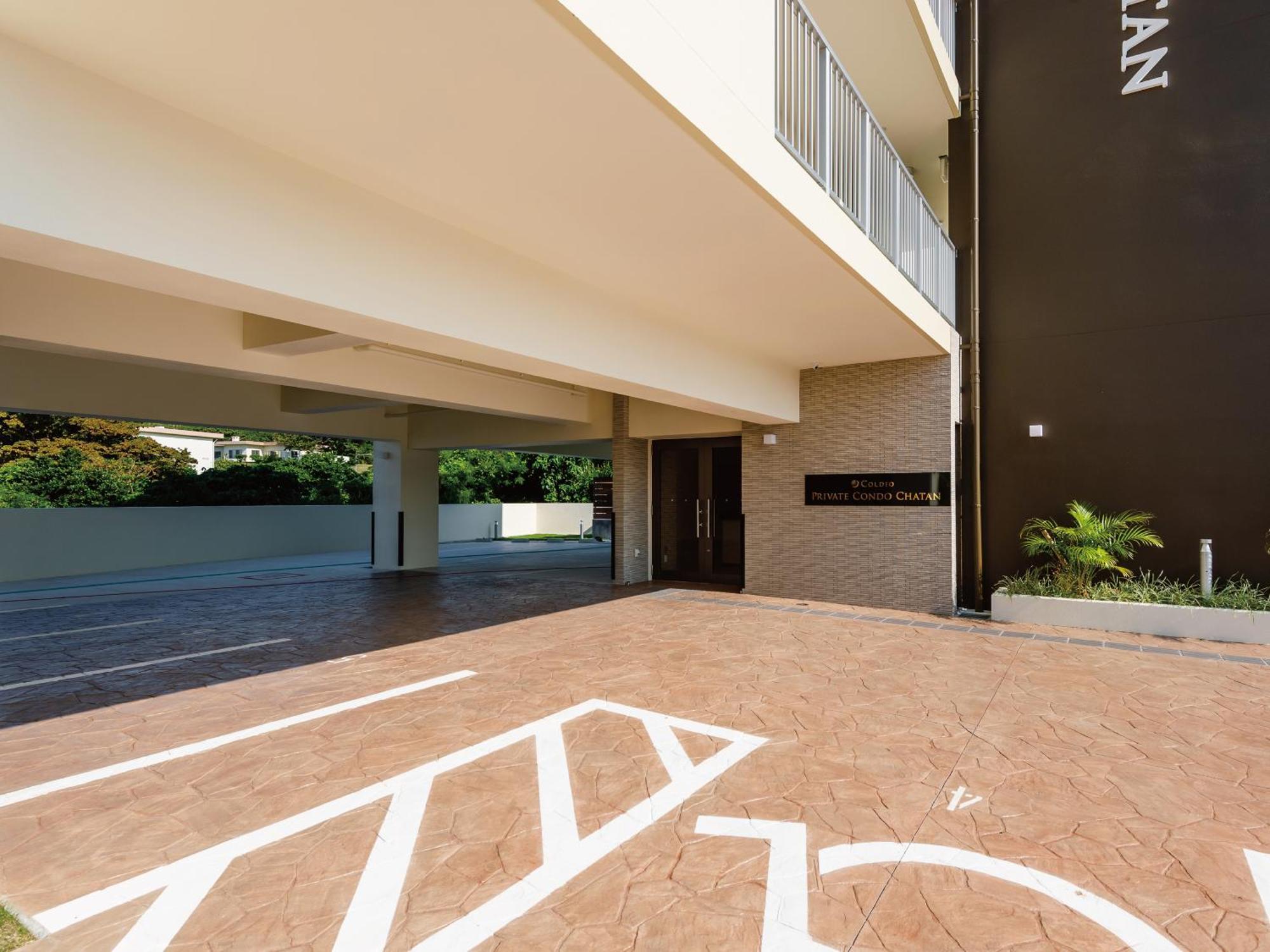 Private Condo Chatan Jagaru By Coldio Premium Экстерьер фото